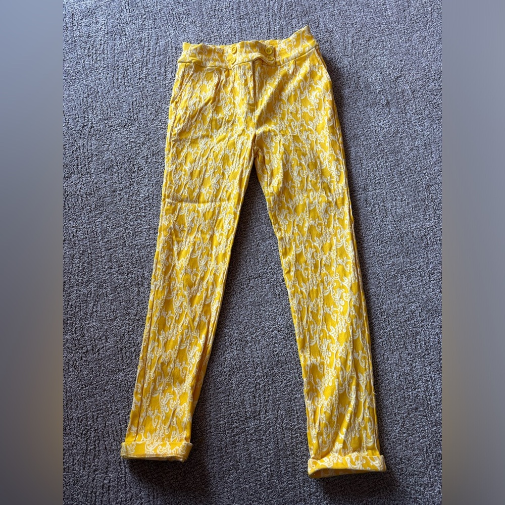 Chocolate USA women's pants Size L, super stretching skinny
